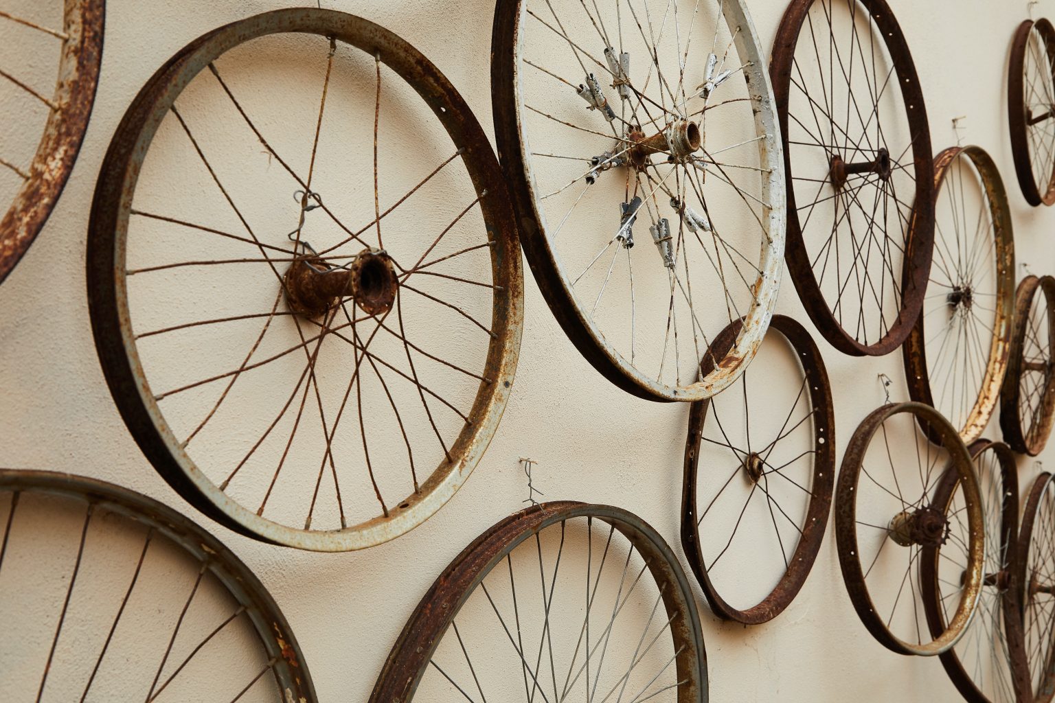 how to get rust off of bike spokes