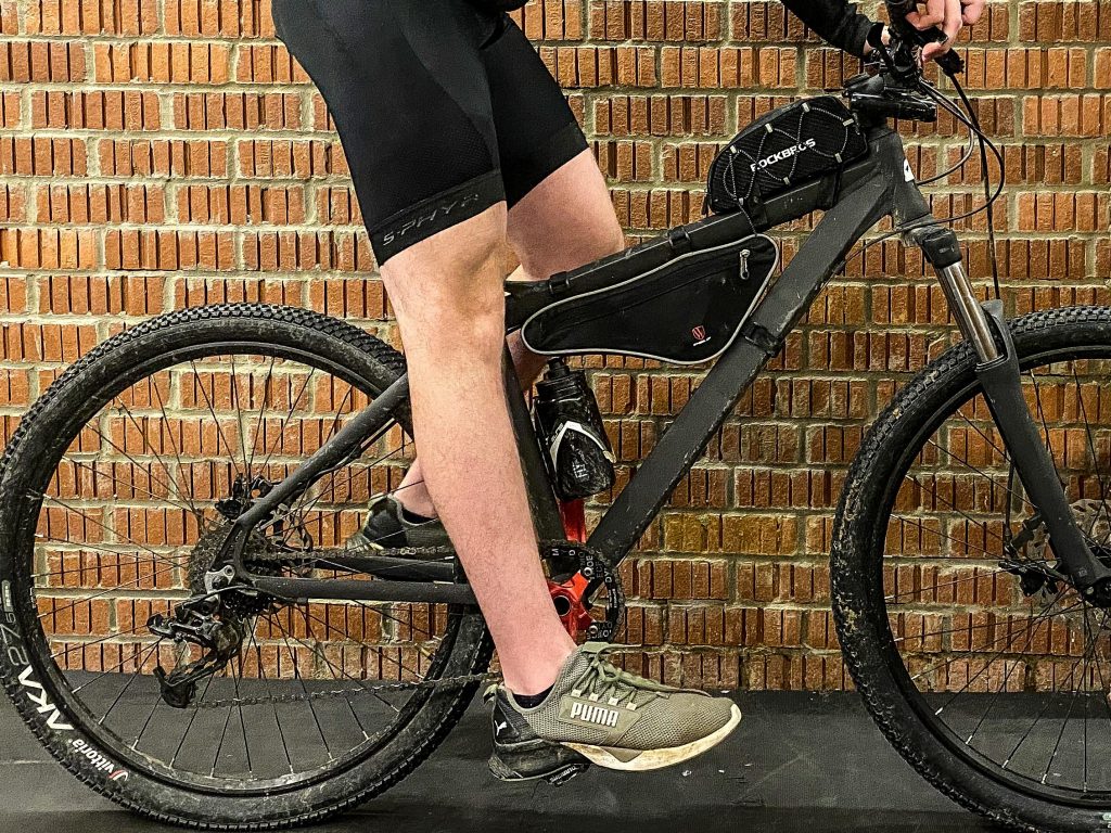 Determine Saddle height heel to pedal